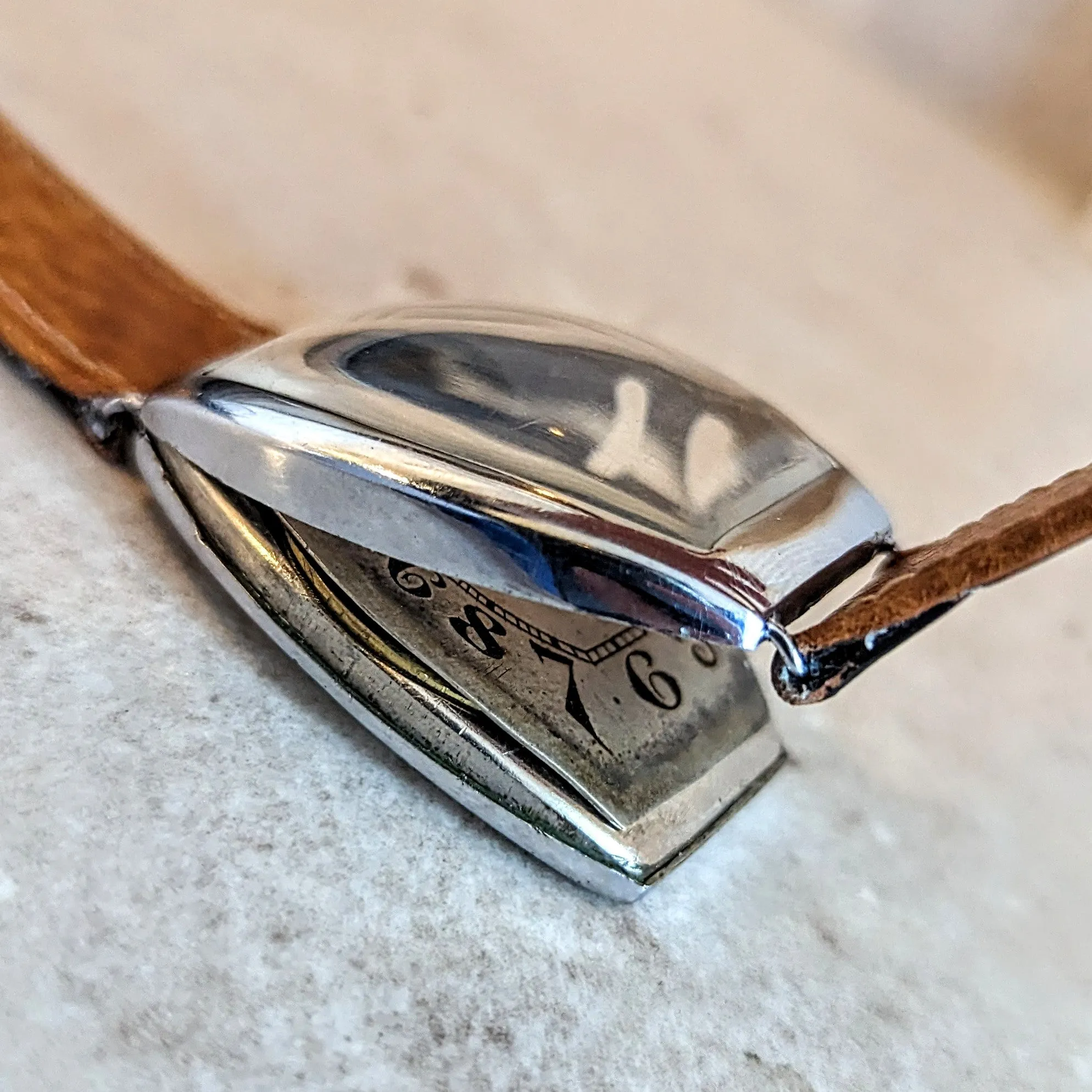 1904 LONGINES Mechanical Wristwatch Ref. 1342 Push Button Set Wire Lug Watch