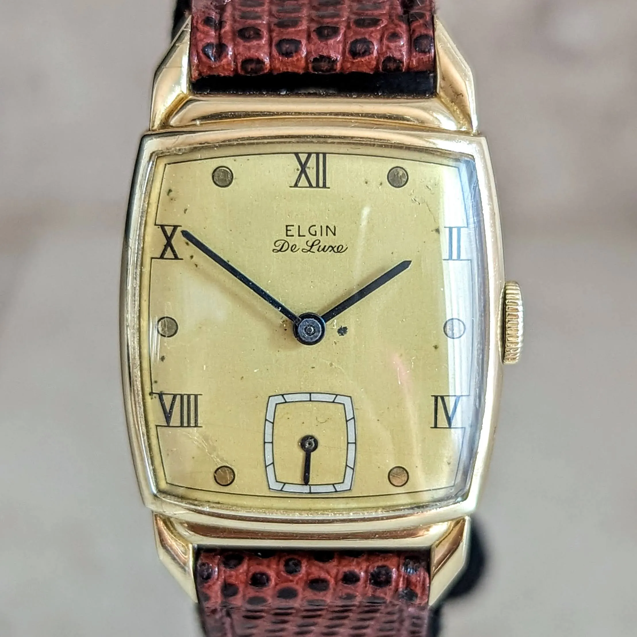 1946 ELGIN DeLuxe Watch 17 Jewels Grade 558 U.S.A. Vintage Wristwatch