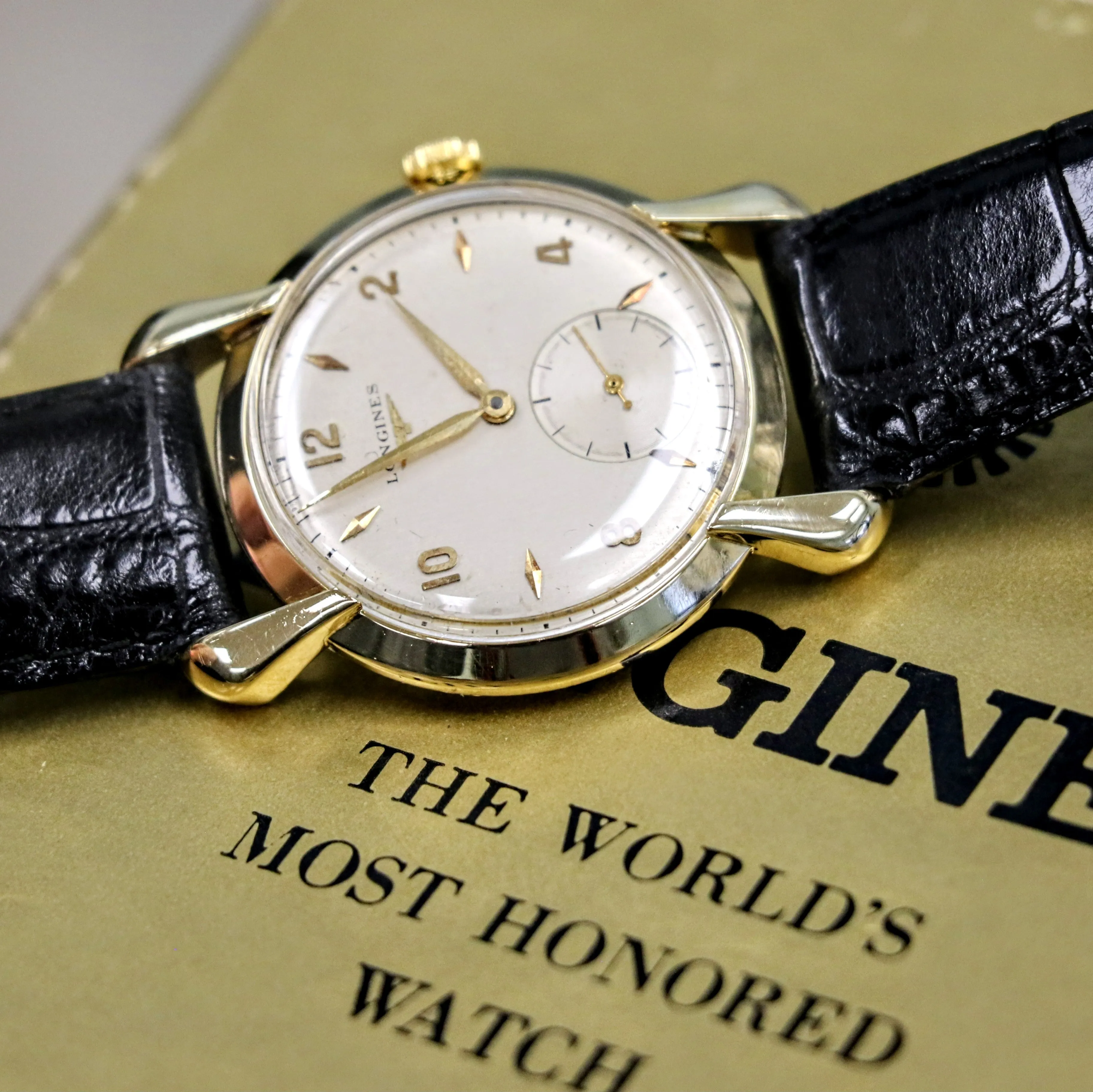 1949 LONGINES Wristwatch Ref. 5950 ALL 18K Solid GOLD 17 Jewels Fancy Lugs Watch
