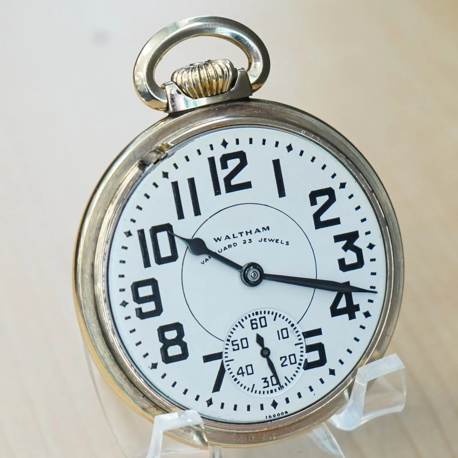 1949 WALTHAM Vanguard Railroad Pocket Watch 23 Jewels Model 1908 Adjusted 16s