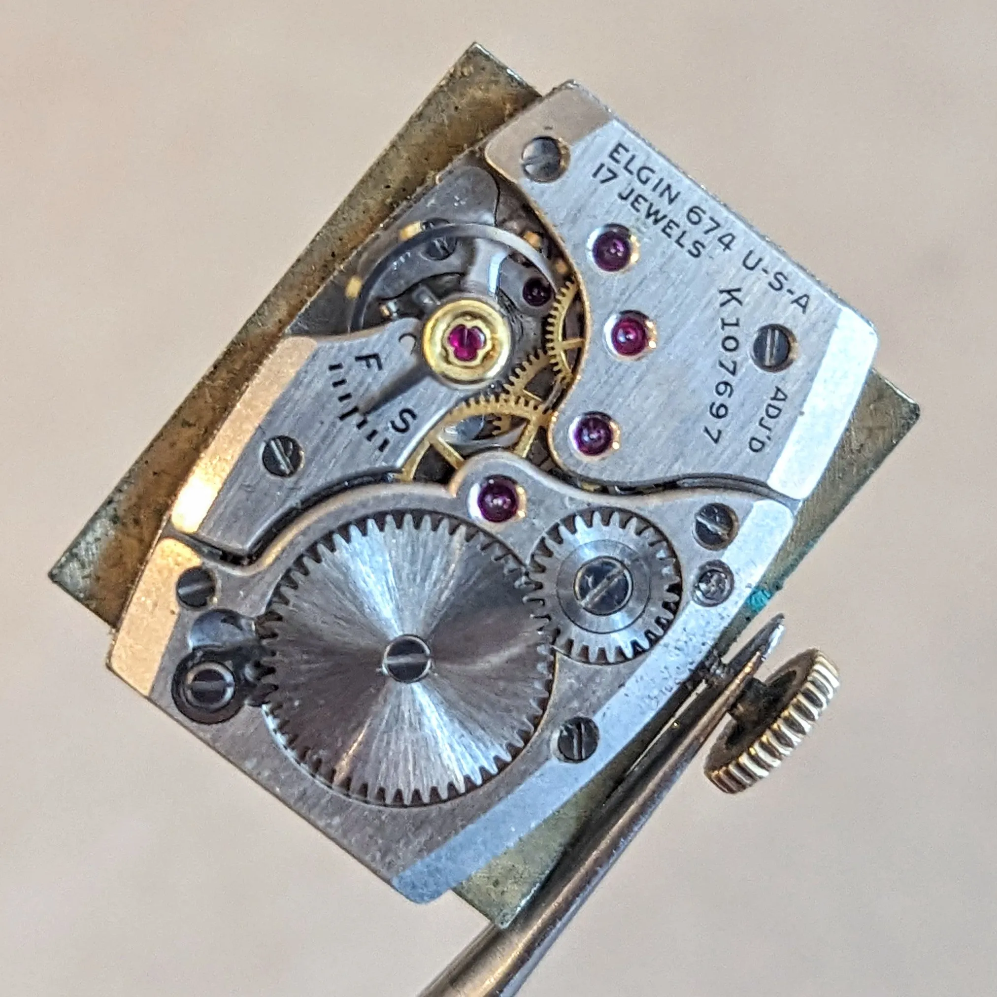1953 ELGIN Durapower Wristwatch Shockmaster Grade 674 ADJ’D 17 Jewels U.S.A. Watch