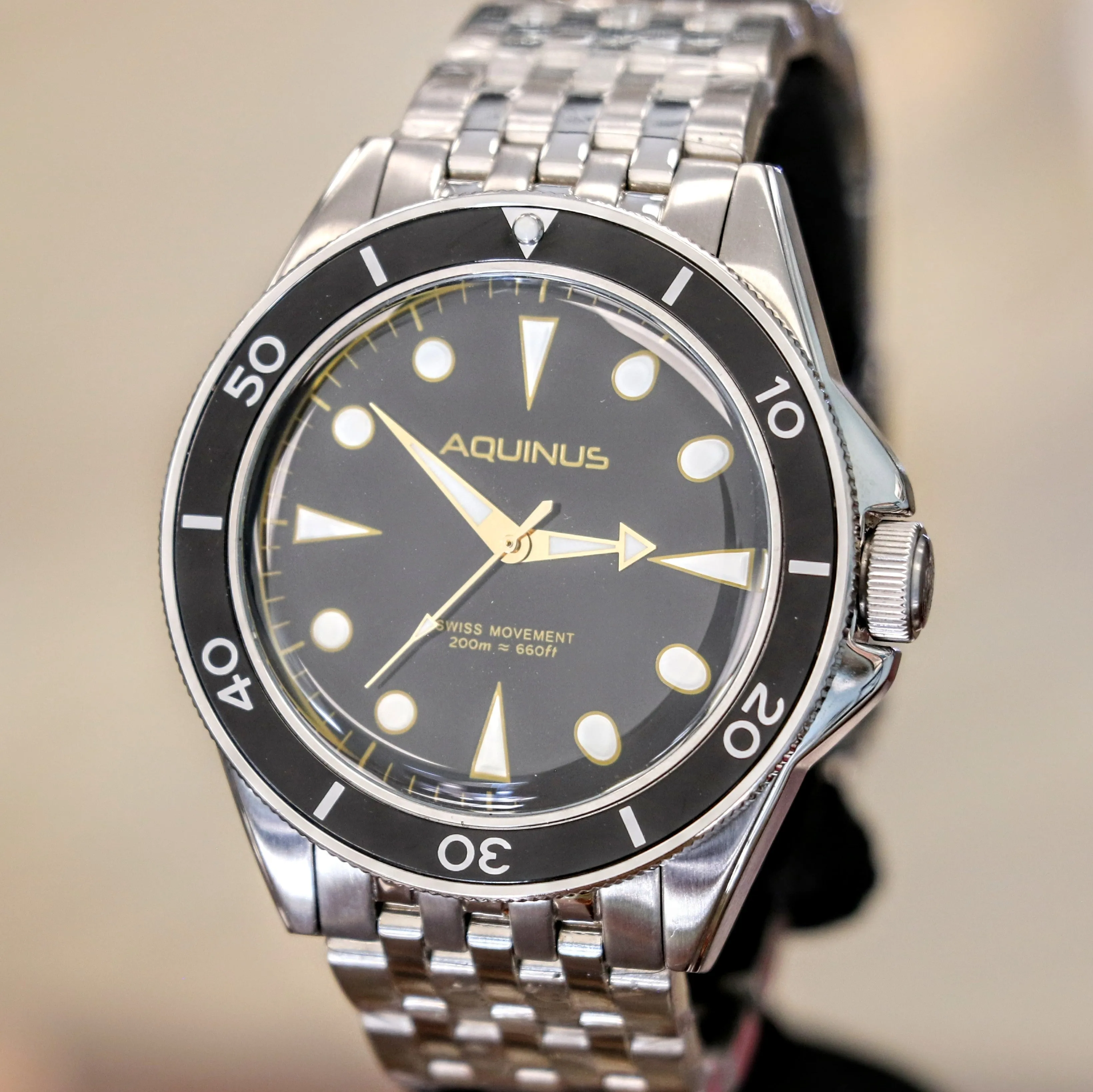 Brand-New! AQUINUS Marellio Dive Watch 200m Ref. ASSQR7BSBR001 Swiss Made Wristwatch ALL S.S.
