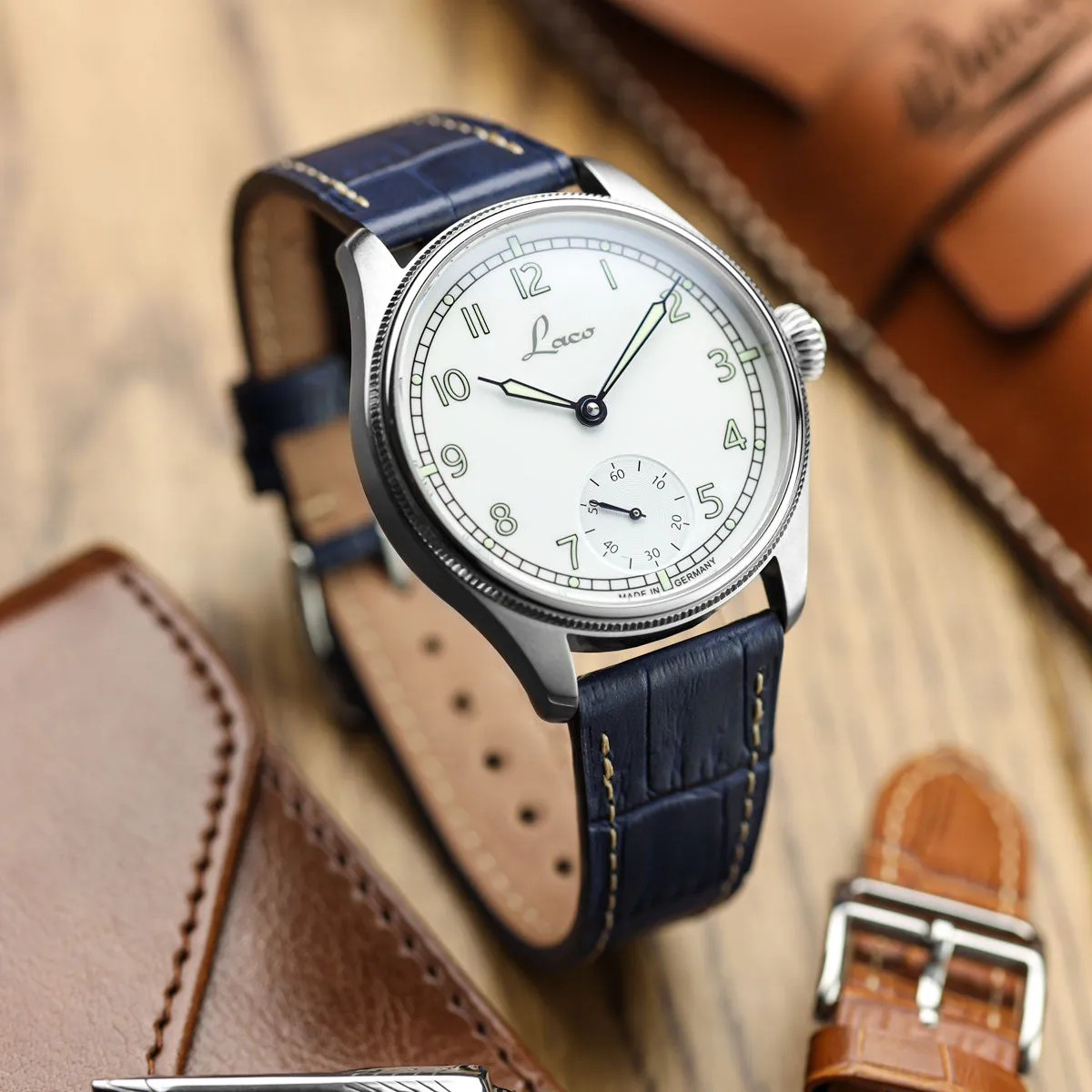 Brixham Special Buckle Gator Watch Strap - Brown