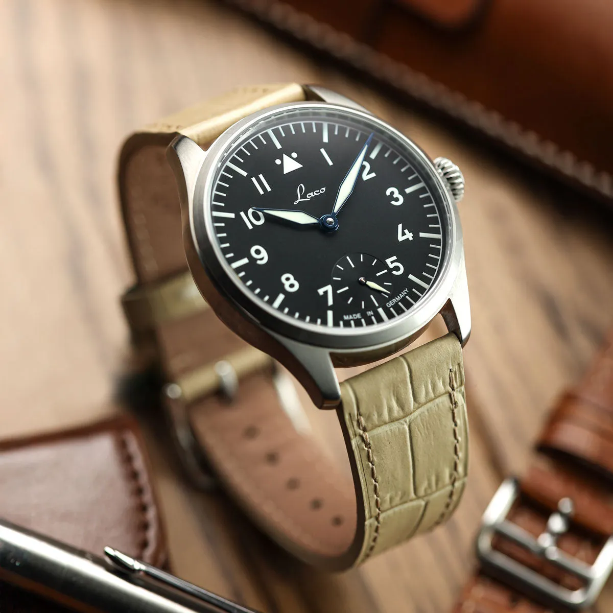 Brixham Special Buckle Gator Watch Strap - Brown