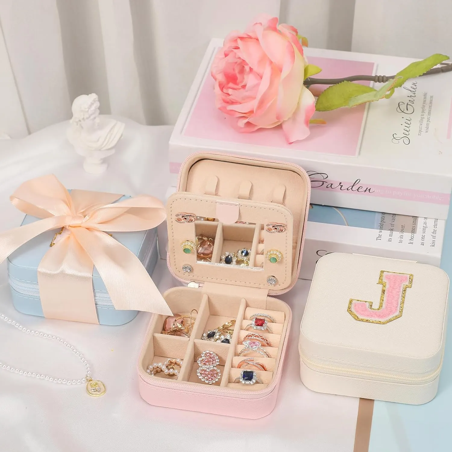 CHMI Travel Jewelry Case, White Travel Jewelry Box, Travel Jewelry Organizer, Travel Gifts for Women Girls, Jewelry Organizer Box, Birthday Gifts for Women, Christmas Gifts for Teens Girls - Initial M