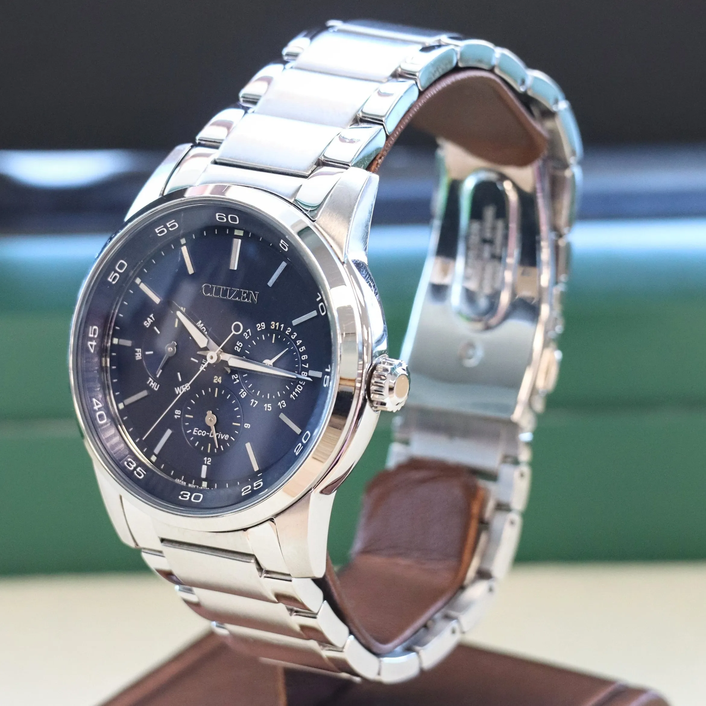 CITIZEN Corso Watch Ref. BU2010-57L Eco-Drive Calendar Wristwatch