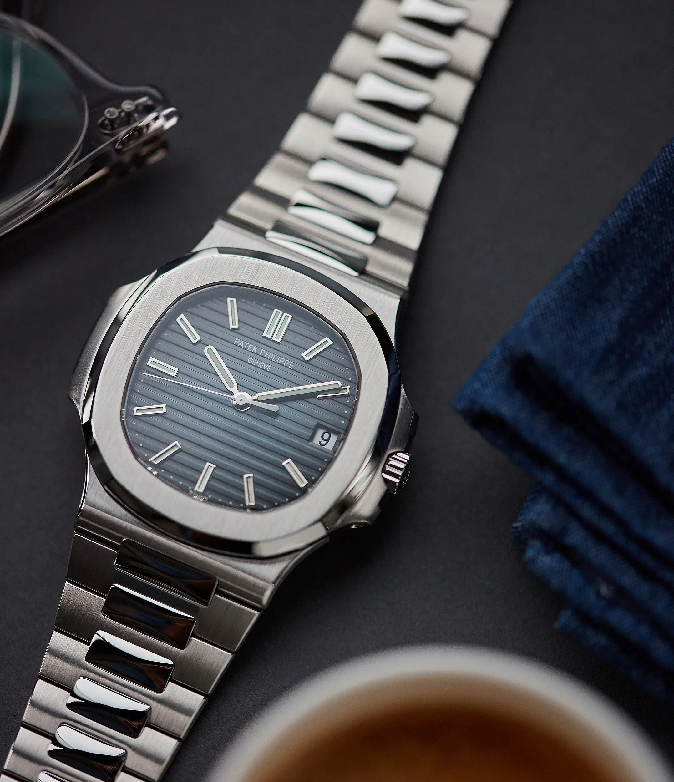 Nautilus 5711/1A-001 | Steel
