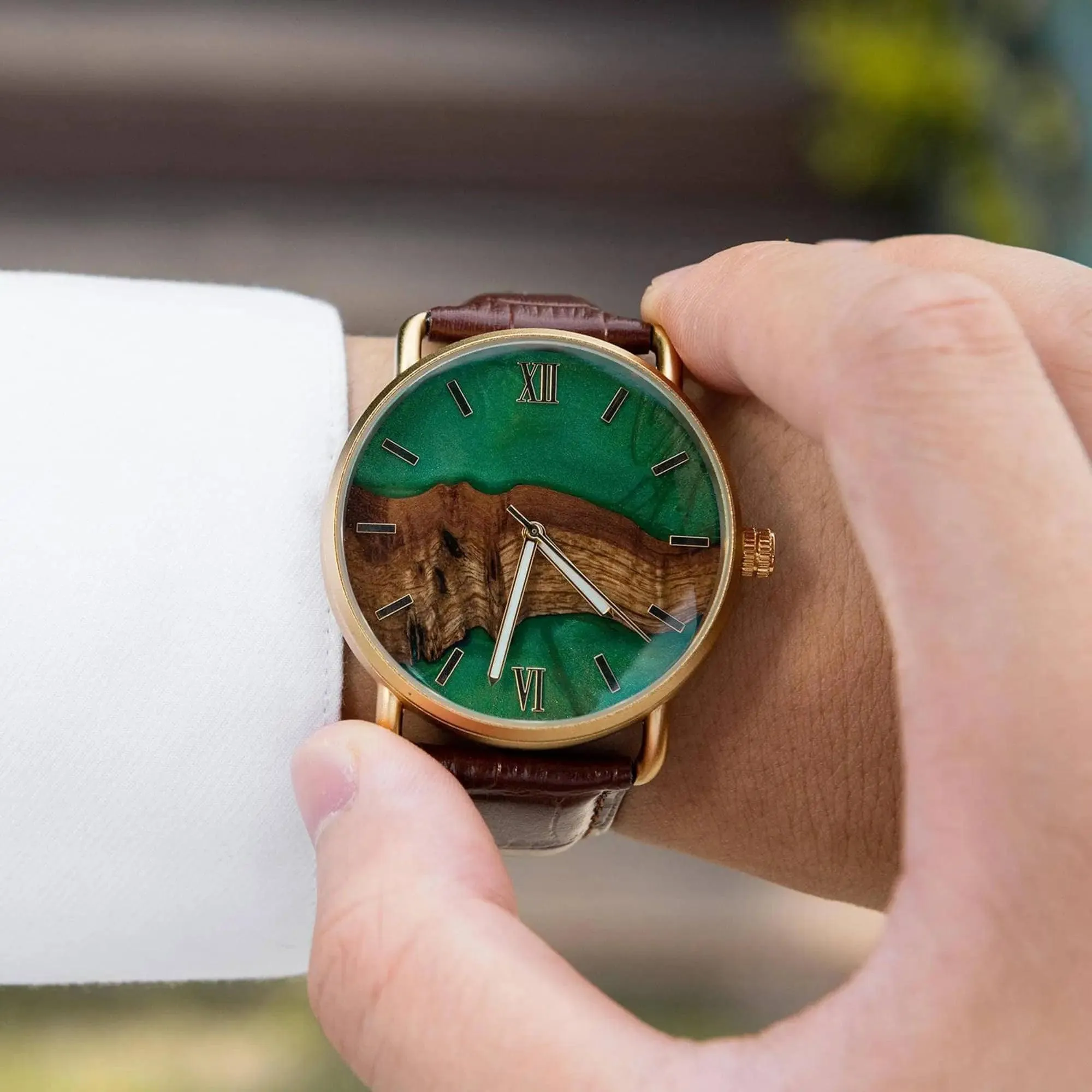 Resinique Satellite Series 44mm