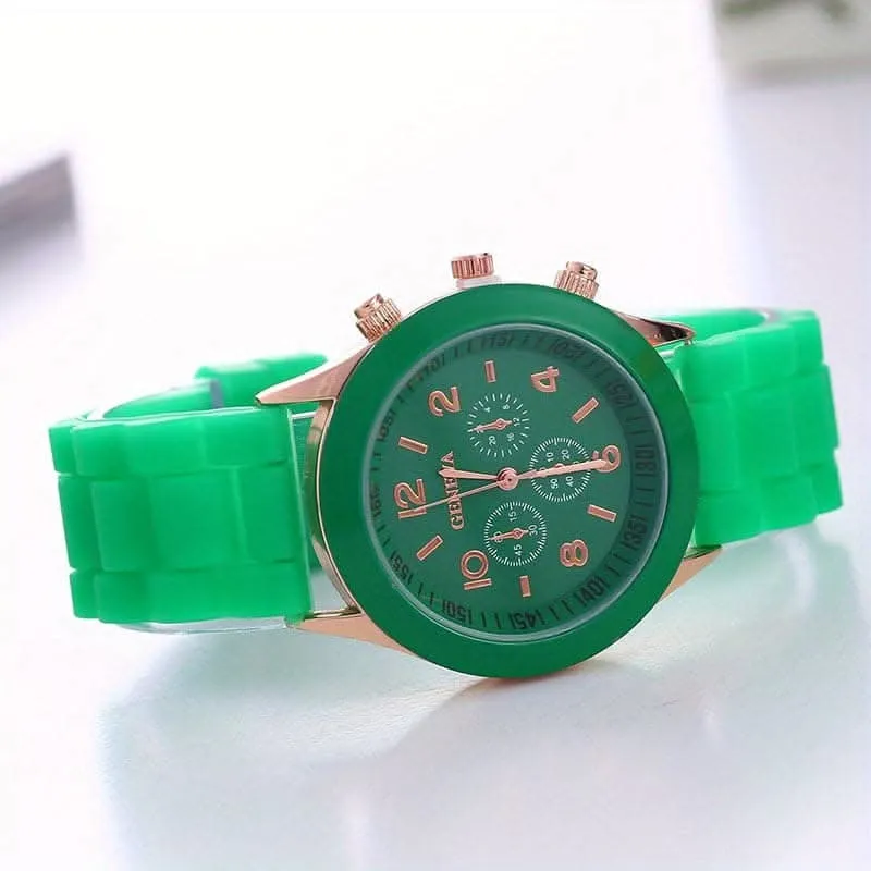 Stylish Round Quartz Watch with Triple Dial & Silicone Band – Unisex Sports Wristwatch